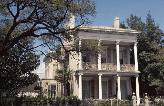 gardendistrict3.jpg