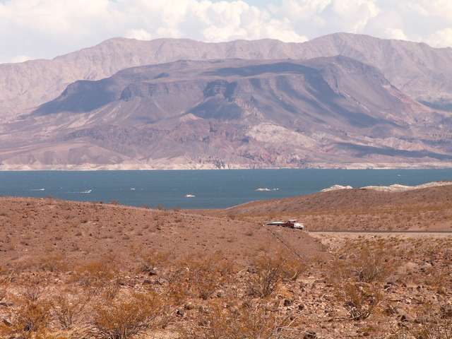 lakemead.jpg